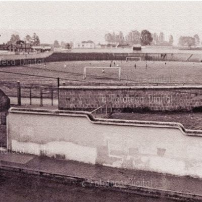 Plano general de la cancha del estadio luego de su construcción.