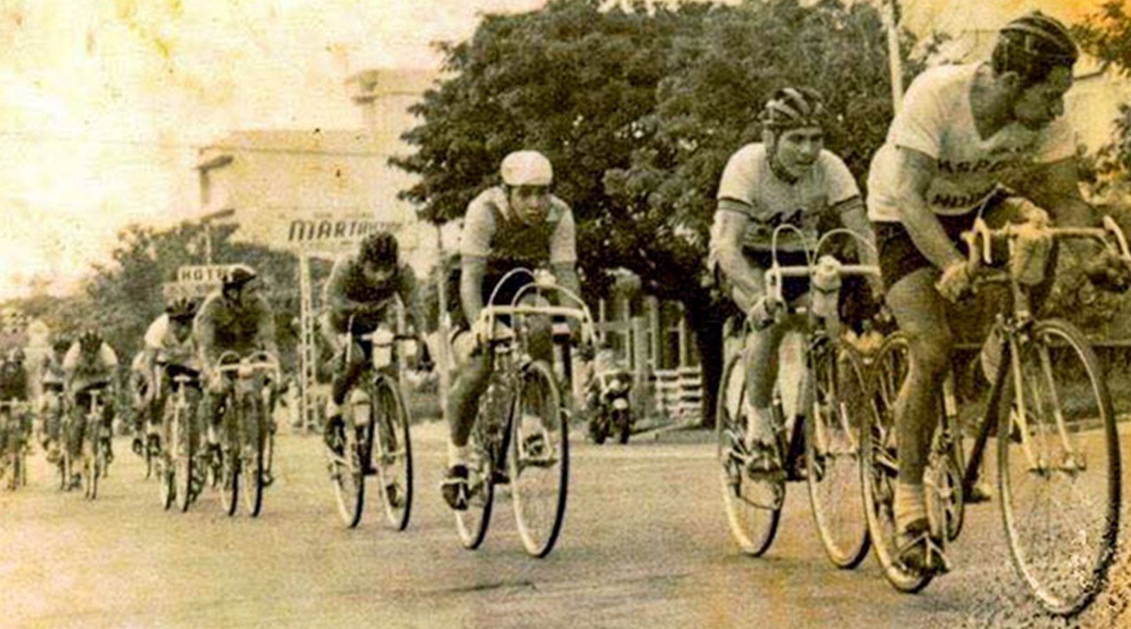 15 ciclistas nacionales se han llevado el título de la Vuelta a Guatemala.