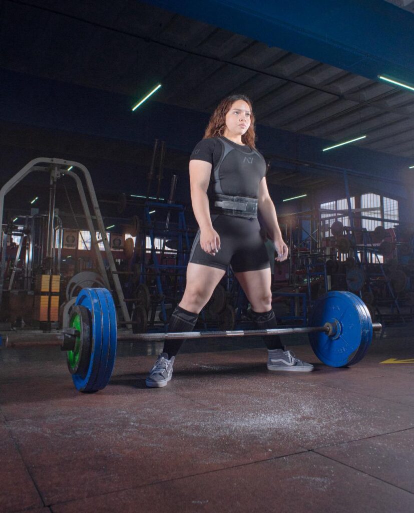 Ericka Dávila, atleta guatemalteca de levantamiento de potencia.