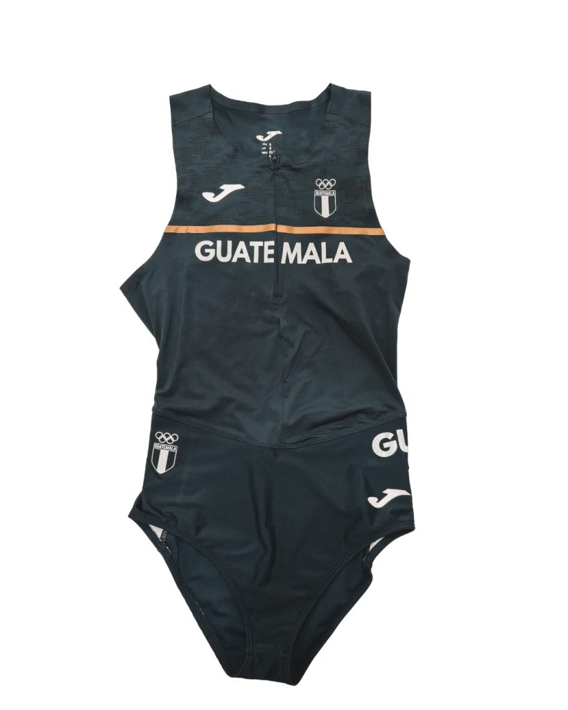 Uniforme de competencia de Alessandra en XII Juegos Centroamericanos Guatemala 2025