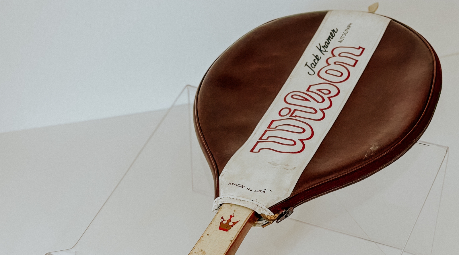 Raqueta de Tenis de Campo de Juan José Hermosilla