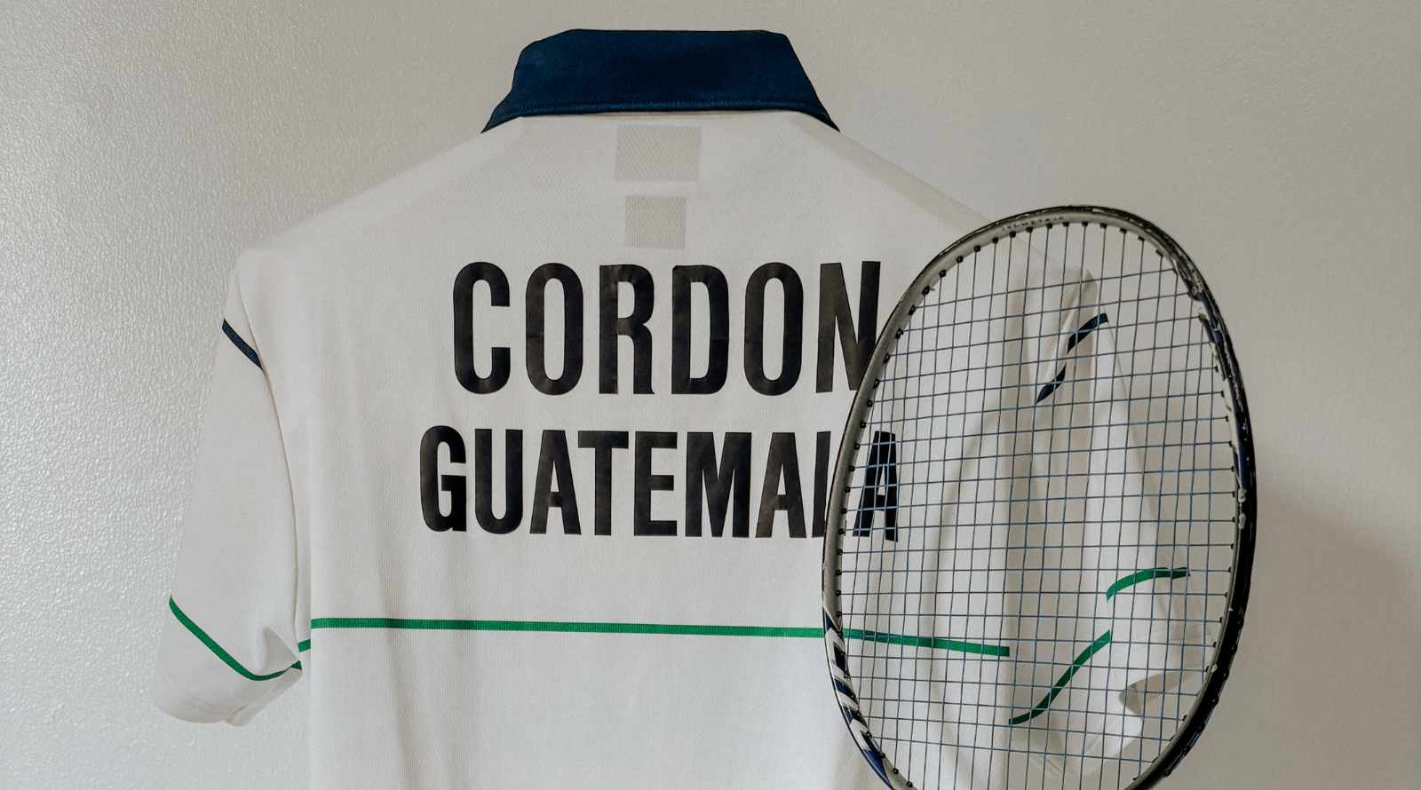 playera de Kevin Cordón